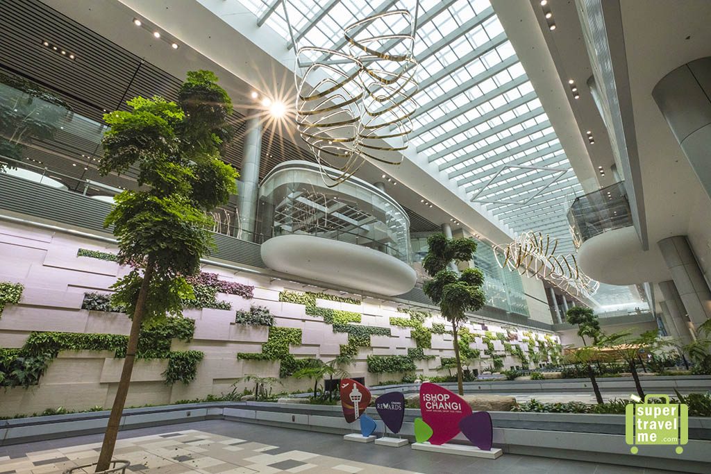 Changi Airport Terminal 4 (Open House), Passengers to the A…