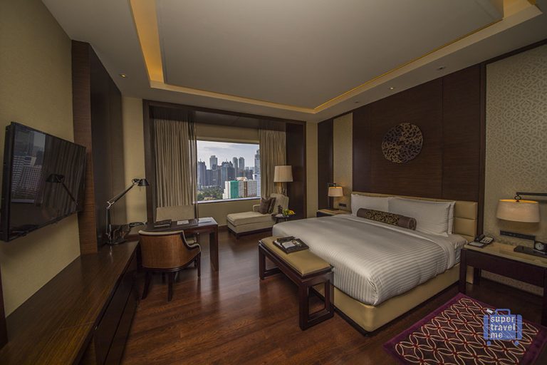 Hotel Review: The Fairmont Jakarta - SUPERTRAVELME.com