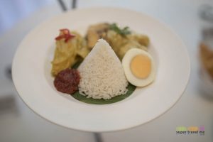 Garuda Indonesia First Class Meal - Opor Ayam with Nasi Uduk