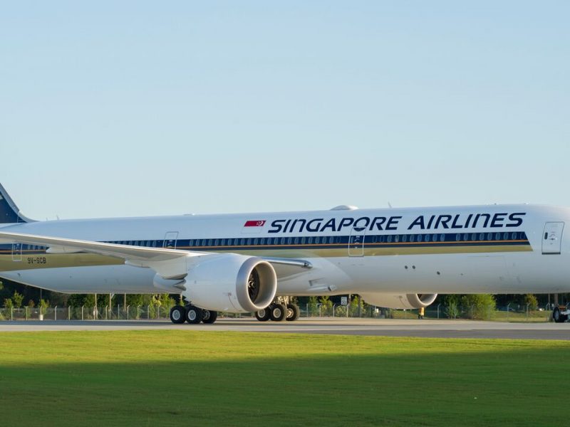 Singapore Airlines 787-10