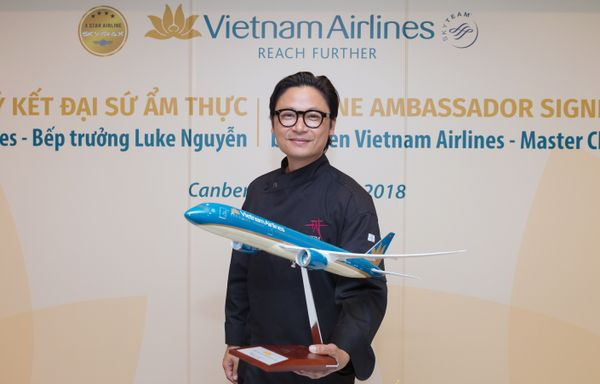 Australian-Vietnamese Chef Luke Nguyen has been enlisted as Vietnam Airlines' first Global Cuisine Ambassador. (Vietnam Airlines photo)