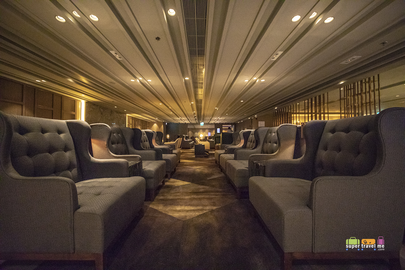 A relaxed and comfortable seating area for guests at Plaza Premium First Hong Kong