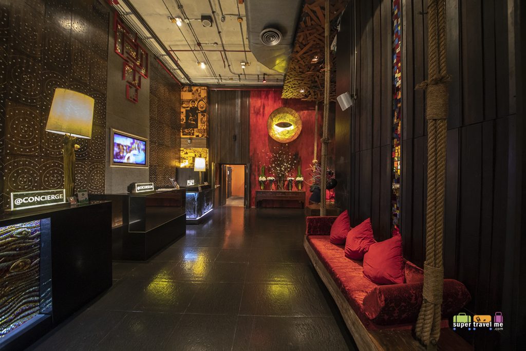Step into the lobby at Siam@Siam and feel right at home