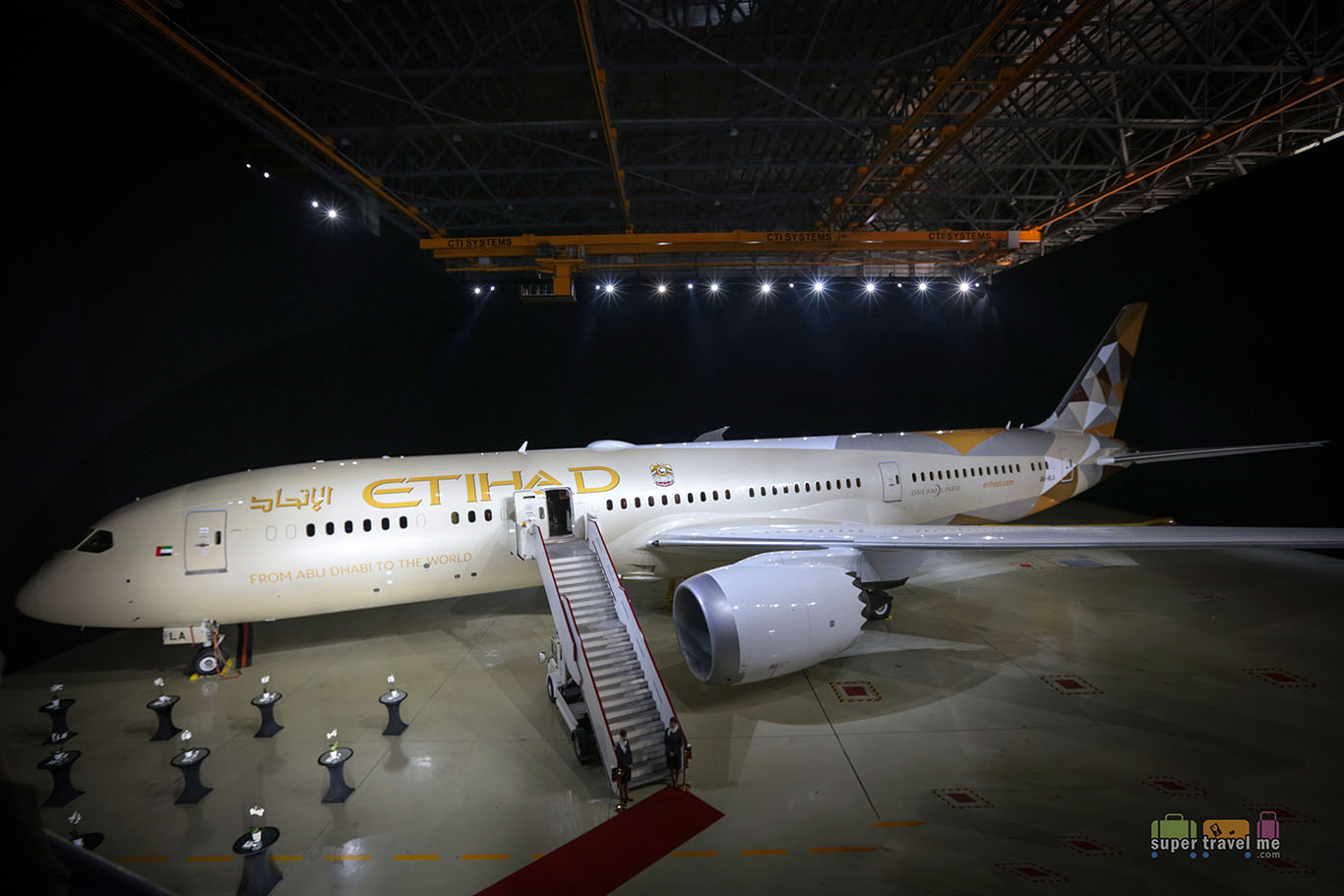 Flying Business Class With Etihad Airways - SUPERTRAVELME.com