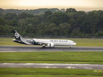 Air New Zealand B787-9 (ZK-NZL) landed in Changi Airport on 28 October 2018 at 5.02pm