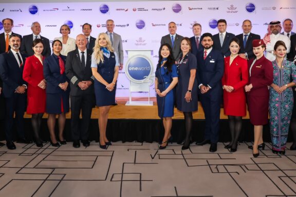oneworld celebrates 25th anniversary at IATA AGM press conference in June 2024