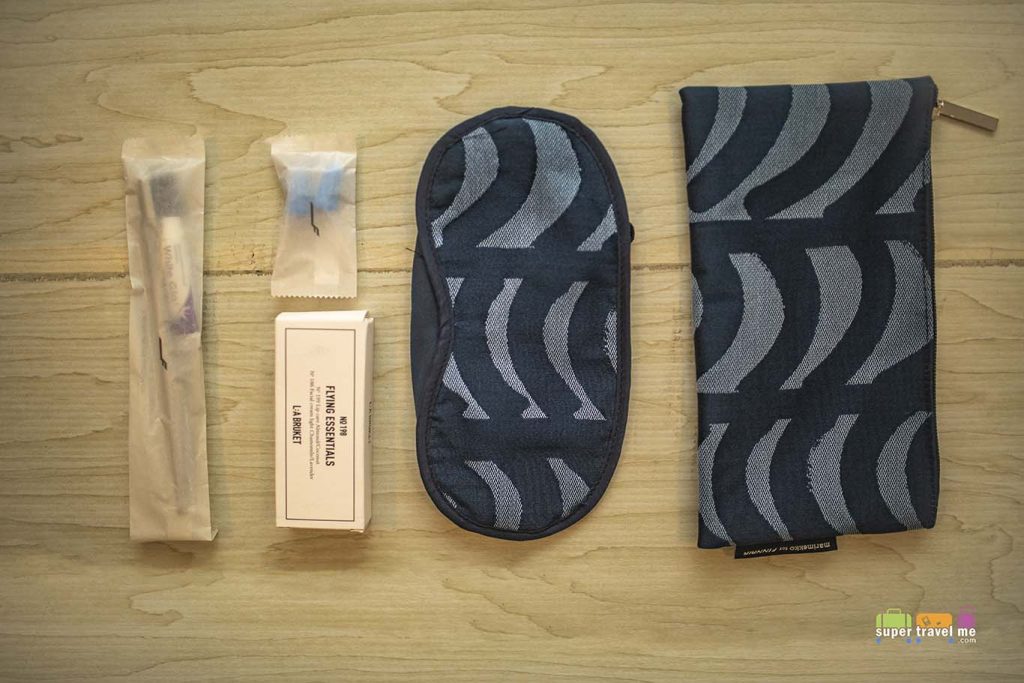 The new Finnair Business Class Amenity Kits for 2019 and its contents