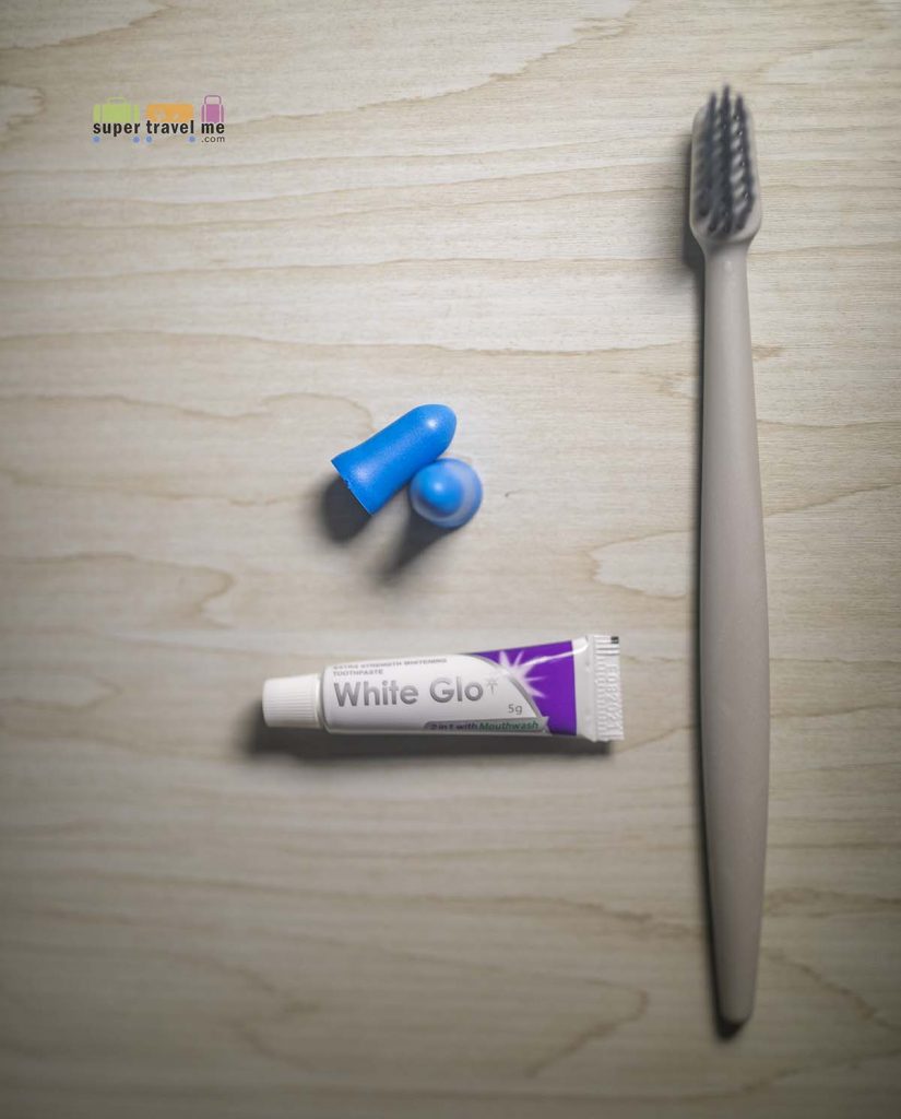 Finnair Business Class 2019 Amenity Kit - eco friendly toothbrush and earplugs