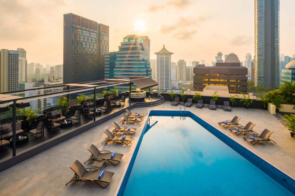Rooftop Pool (Hilton Singapore Photo)