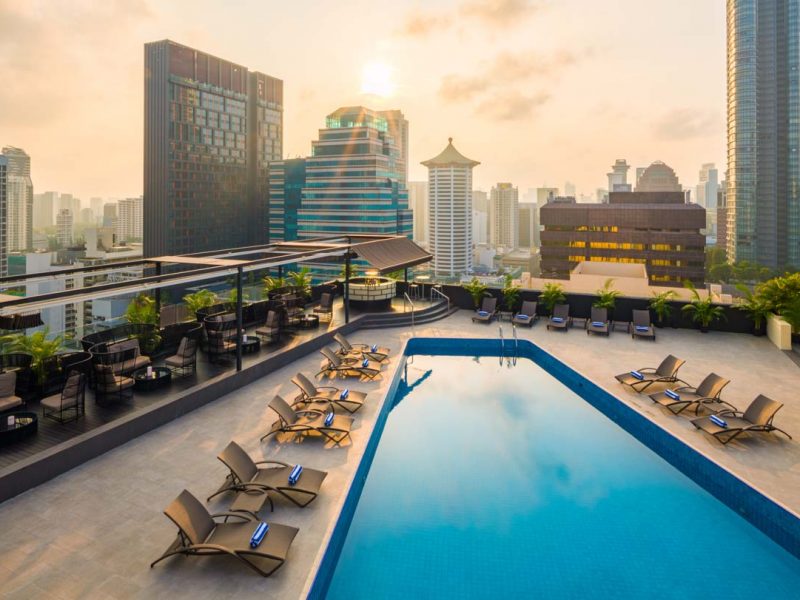 Rooftop Pool (Hilton Singapore Photo)