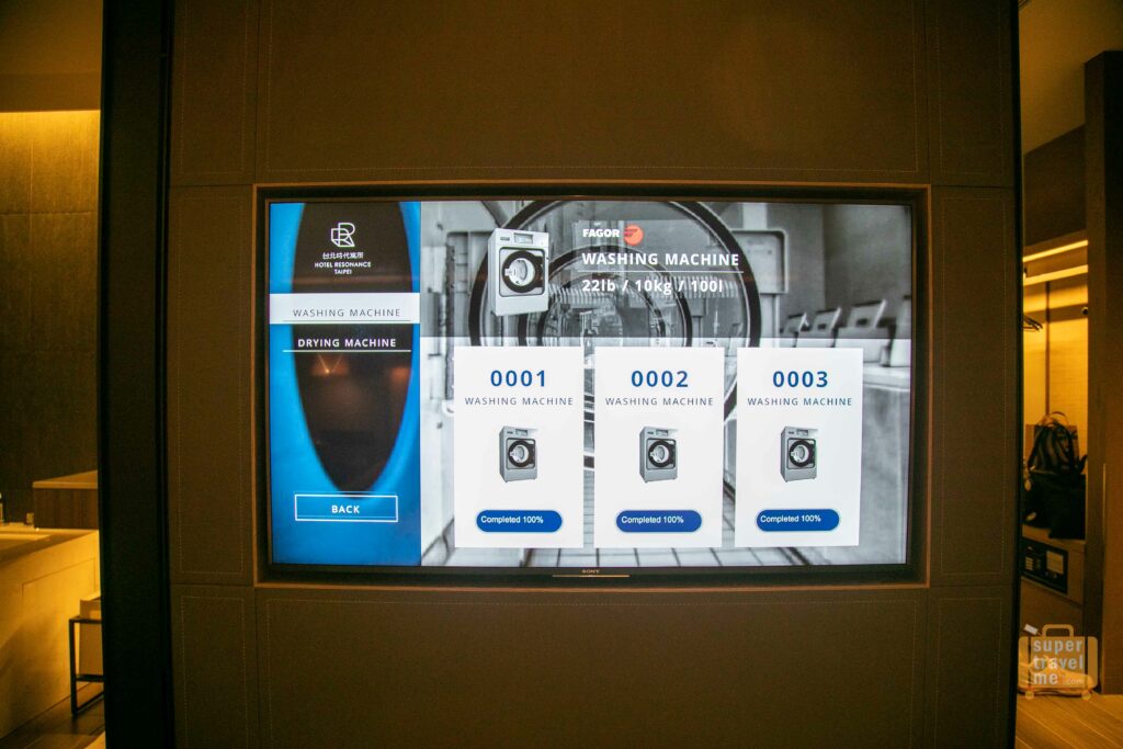 Guest Laundry Service at Hotel Resonance Taipei